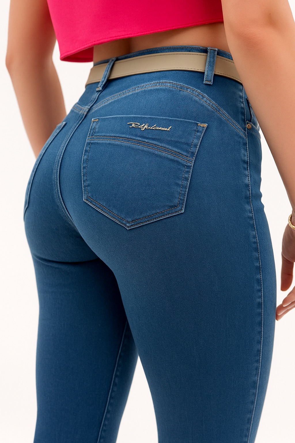 ChatGPT Image 16 oct 2025, 07_02_22