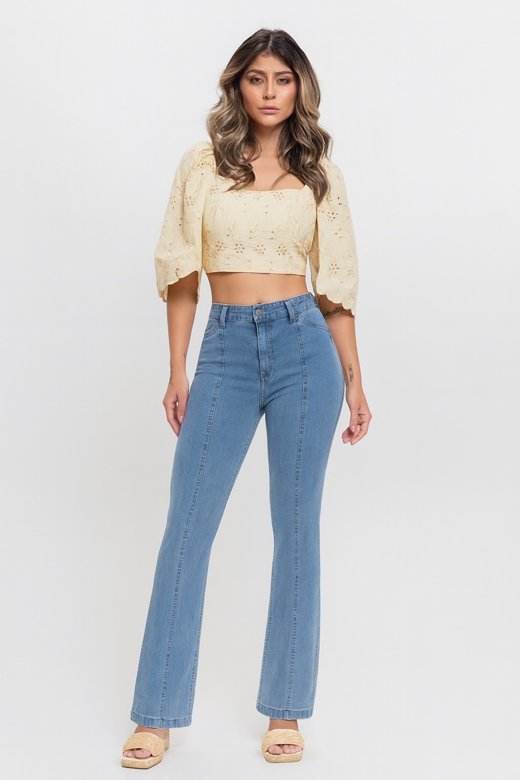 ChatGPT Image 16 oct 2025, 08_59_14